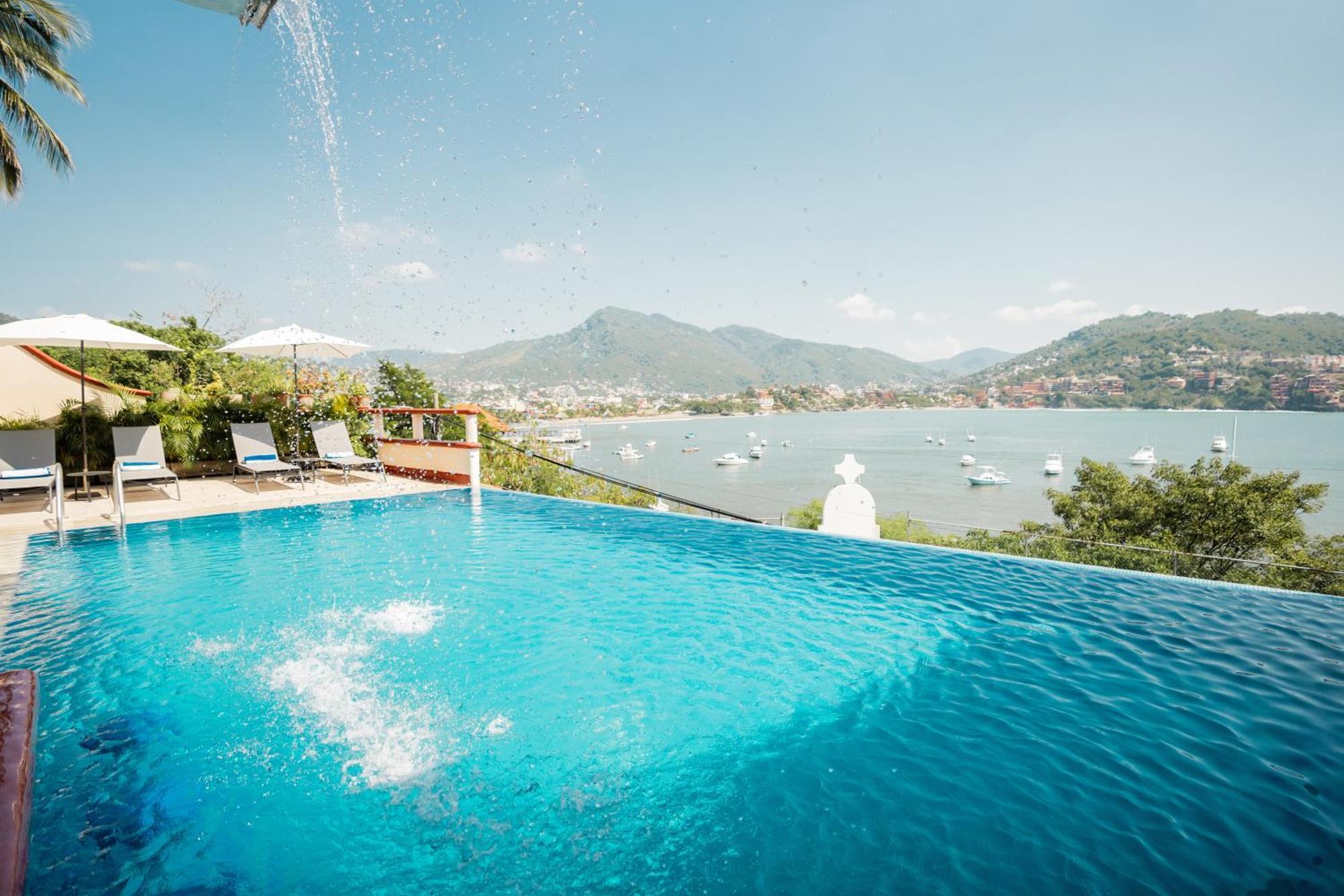 Villa Del Pescador Zihuatanejo Bagian luar foto